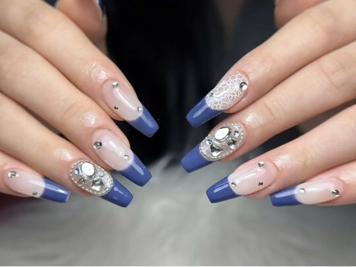 ネイル アートネイル 成人式 長さ出し ジェルネイル 持ち込み Kora Nailのネイルデザイン