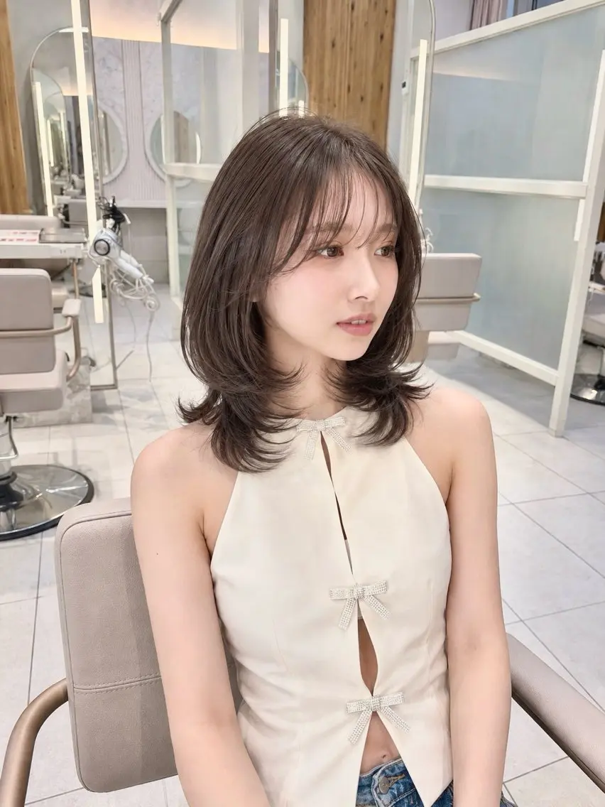 ミディアム カット ヘアカラー トリートメント かなこ/ミディアム レイヤー/ワンカールのヘアスタイル