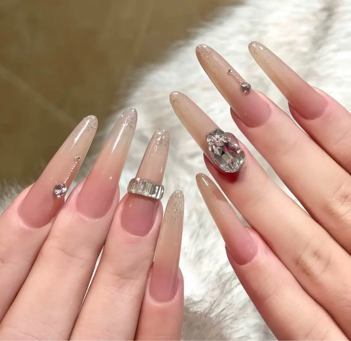 ネイル ハンドネイル U.mi Nail Salonのネイルデザイン