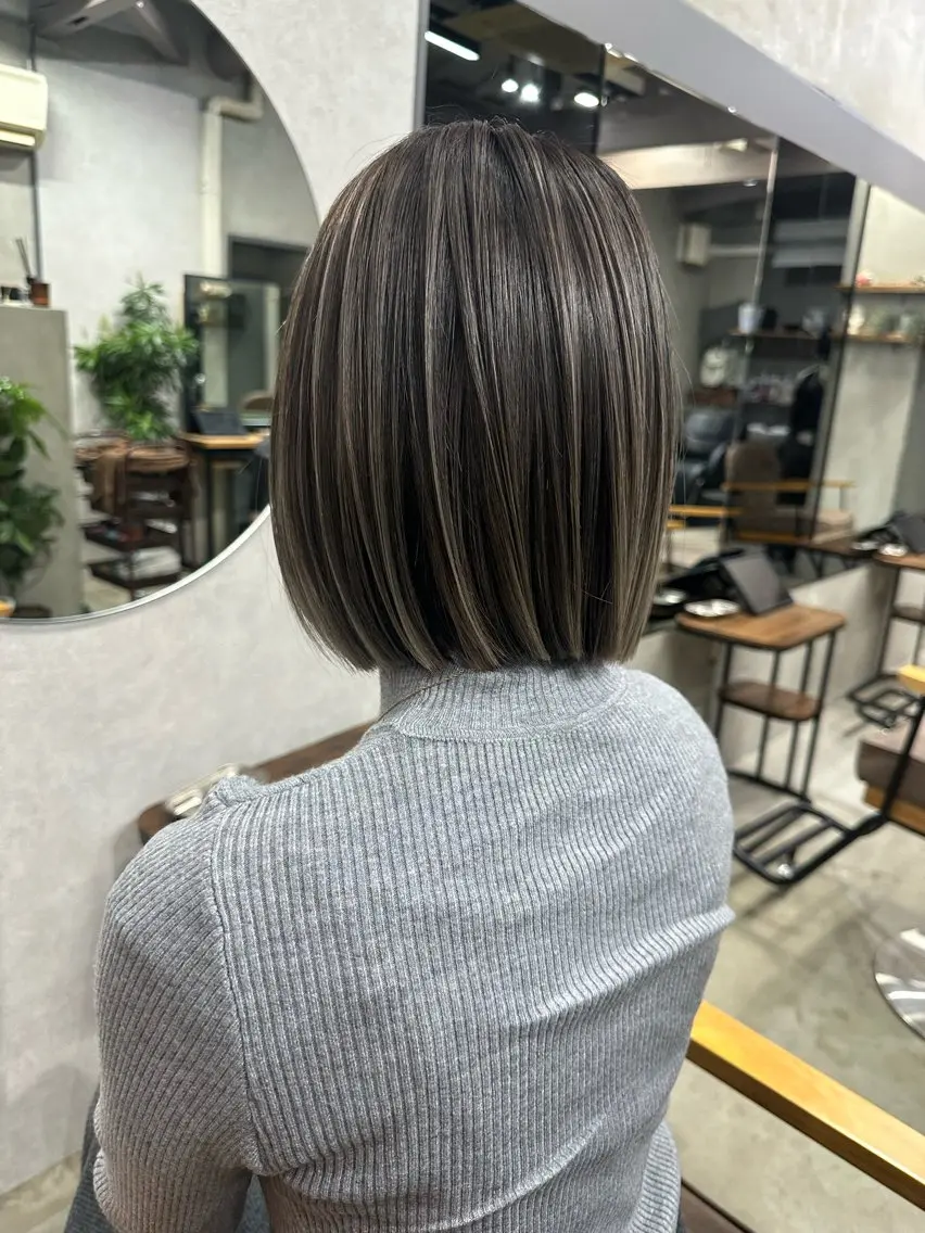 ショート ハイライト 髪質改善 レイヤーカット トリートメント AiM エイム　韓国レイヤーのヘアスタイル