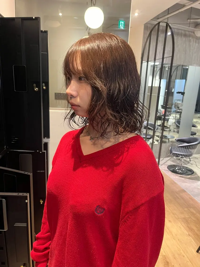 ミディアム カラー ミディアムパーマ ブラウンカラー 森山 葵のヘアスタイル
