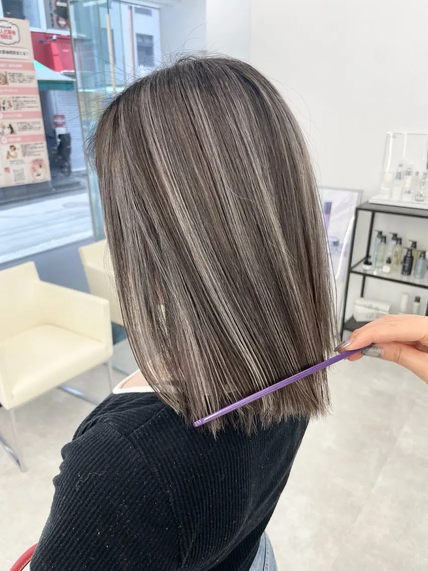 ミディアム カラー ヘアアレンジ ブリーチ ヘアカラー トリートメント 【Sweep】おじま のぞみのヘアスタイル