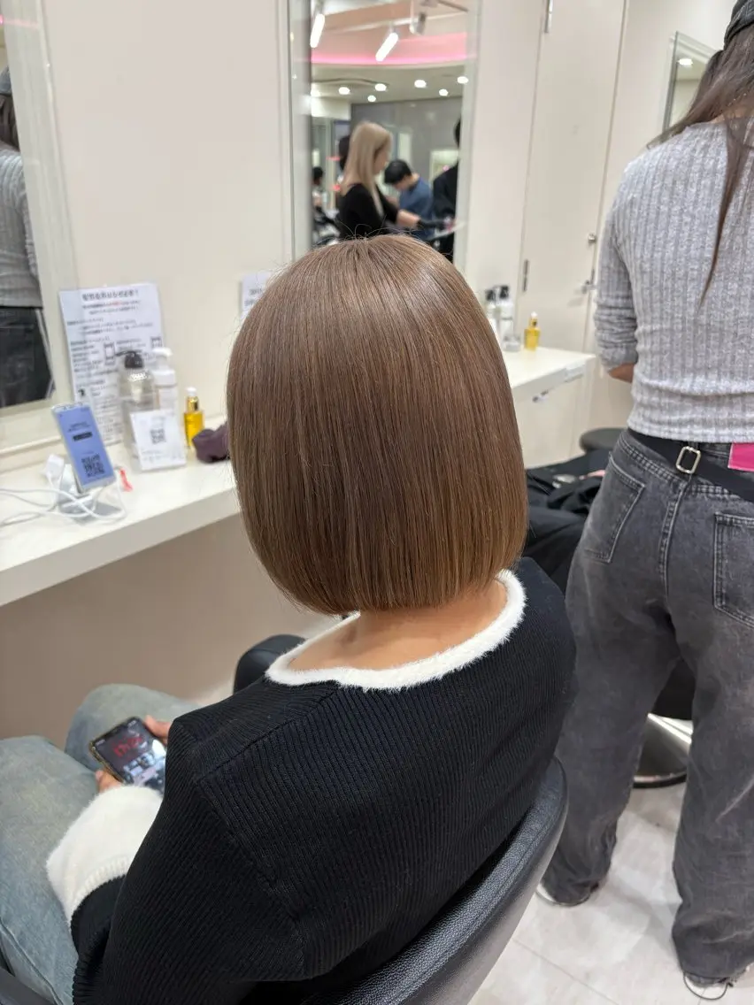 ミディアム カラー ヘアアレンジ ヘアカラー 💟RINNA 艶カラー💟のヘアスタイル