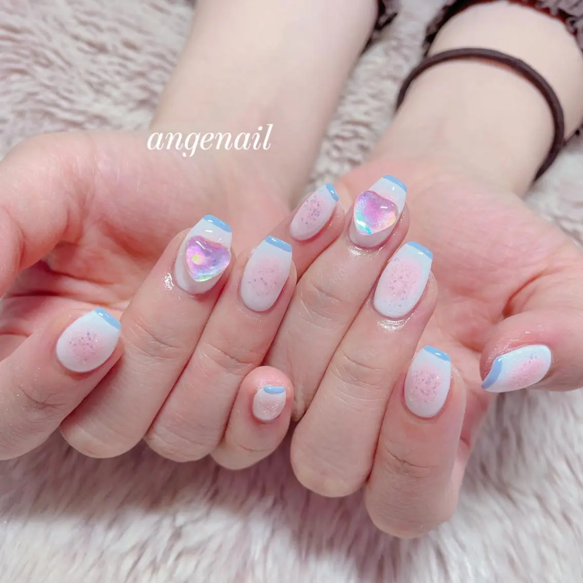 ネイル ハンドネイル オーナーネイリスト MAKIのネイルデザイン