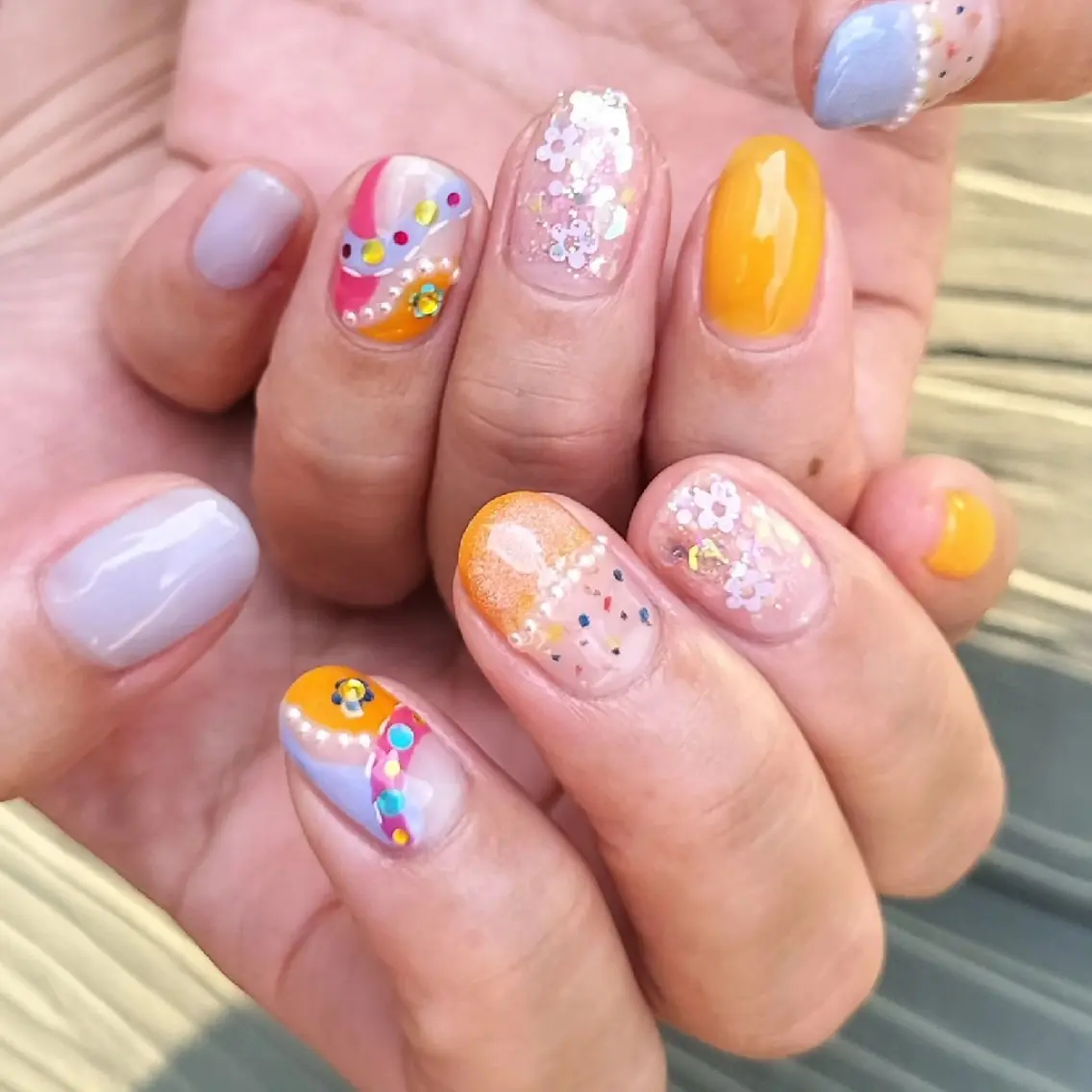 ネイル rokunana 佐野のネイルデザイン