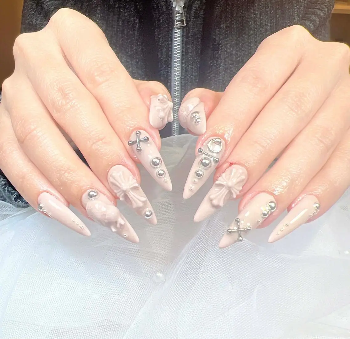 ネイル ハンドネイル T.Lee Nail Lilyのネイルデザイン