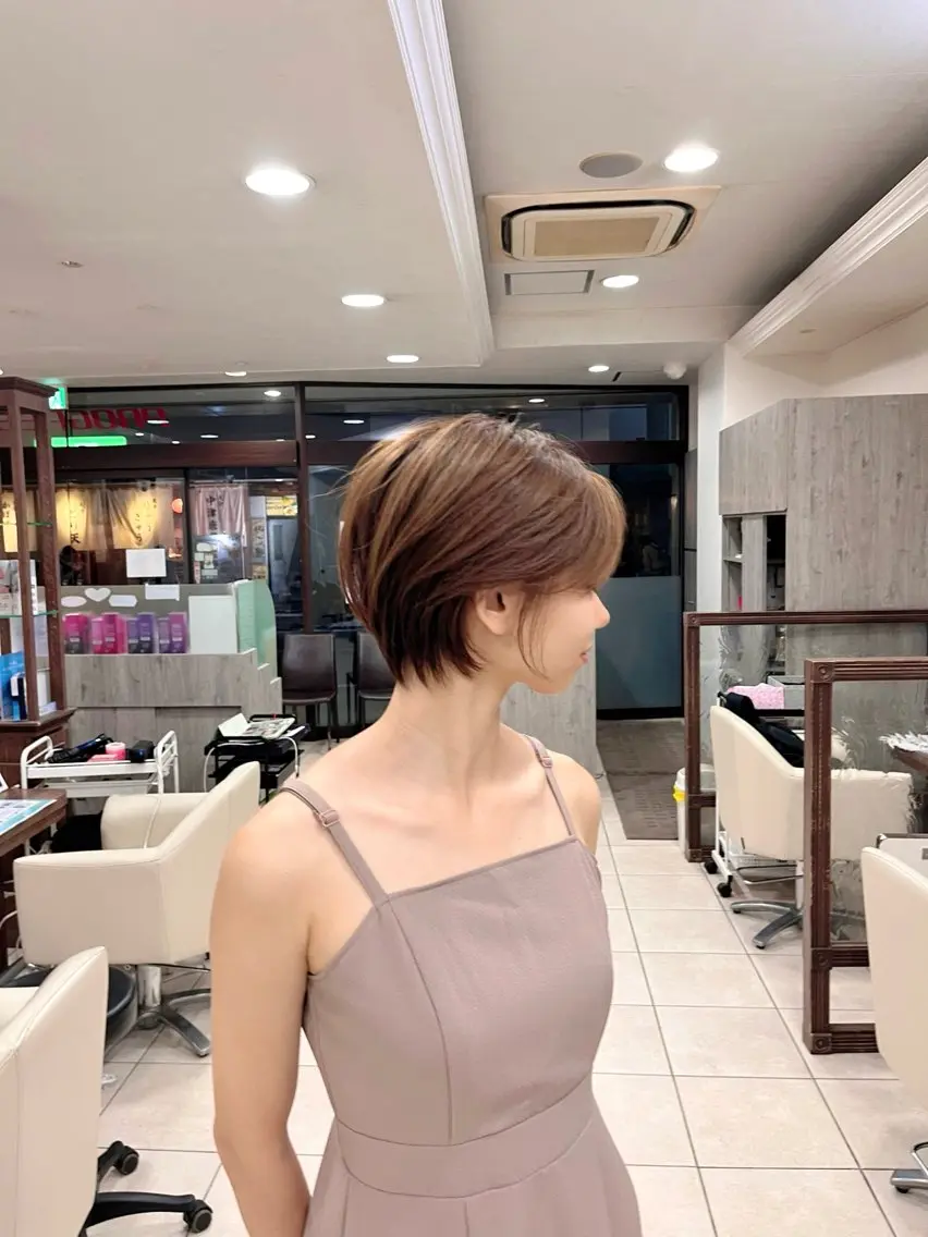 ショート カット ヘアカラー トリートメント ✨髪質改善・縮毛矯正 専門美容室マーベルのヘアスタイル
