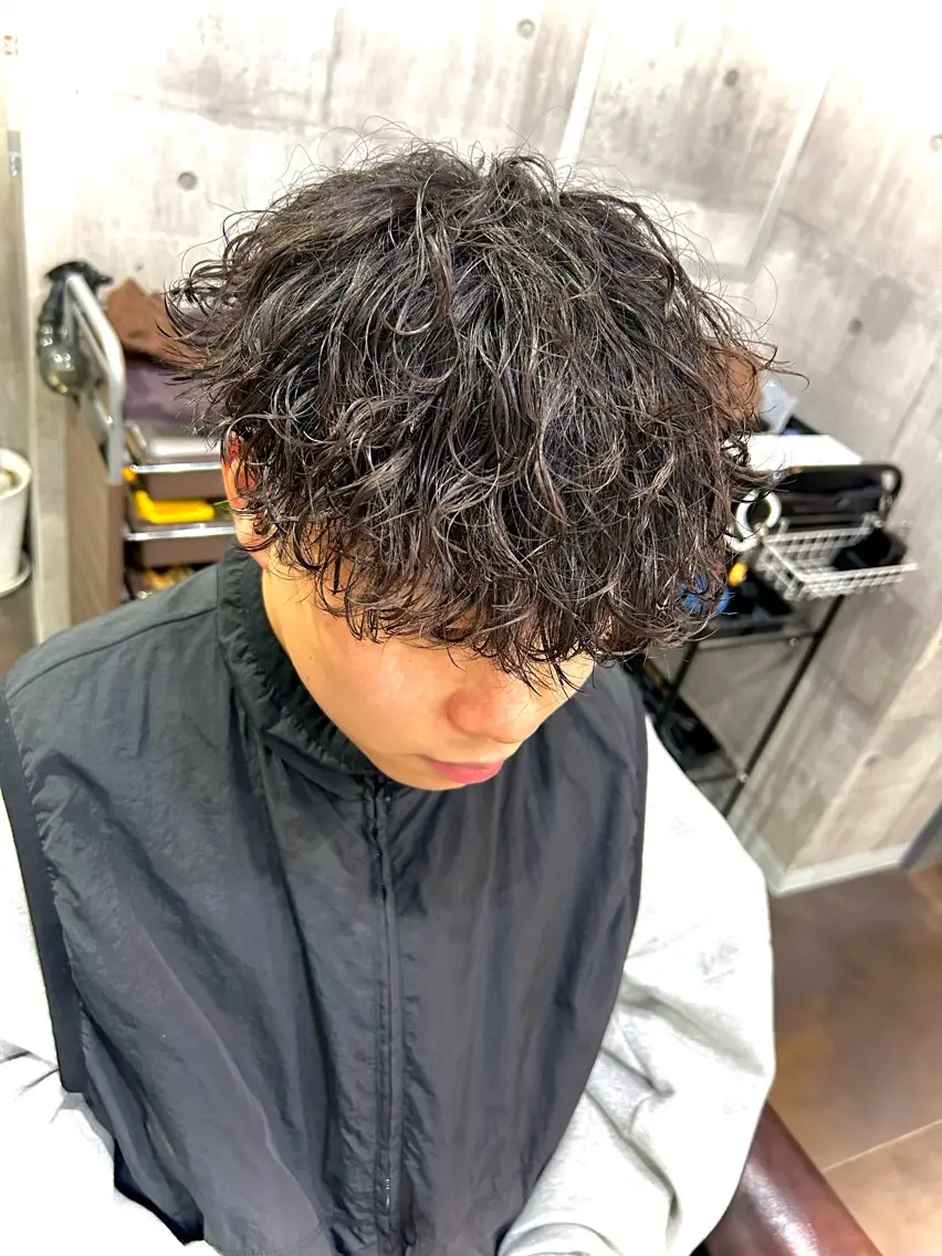 【ご新規様No.🥇人気】【メンズカット&パーマ&ダメージトリートメント】カッコよくなりながらケアしましょう‼️の写真
