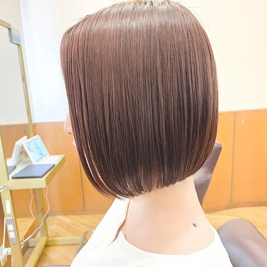 ミディアム カラー ヘアアレンジ キッズ 切りっぱなしボブ ブラウンカラー ピンクカラー ピンクブラウン ボブ カット ヘアカラー トリートメント さわ きょうすけ/ ボブ髪質改善ショートのヘアスタイル