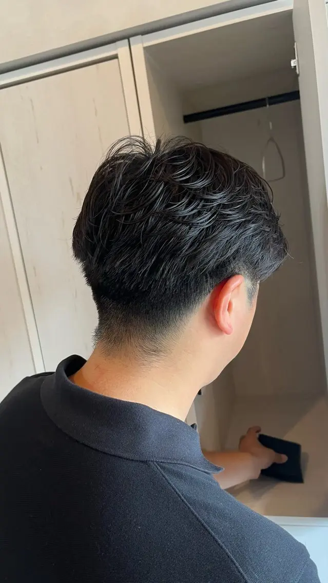 メンズ センターパート 古澤 陽奈のヘアスタイル