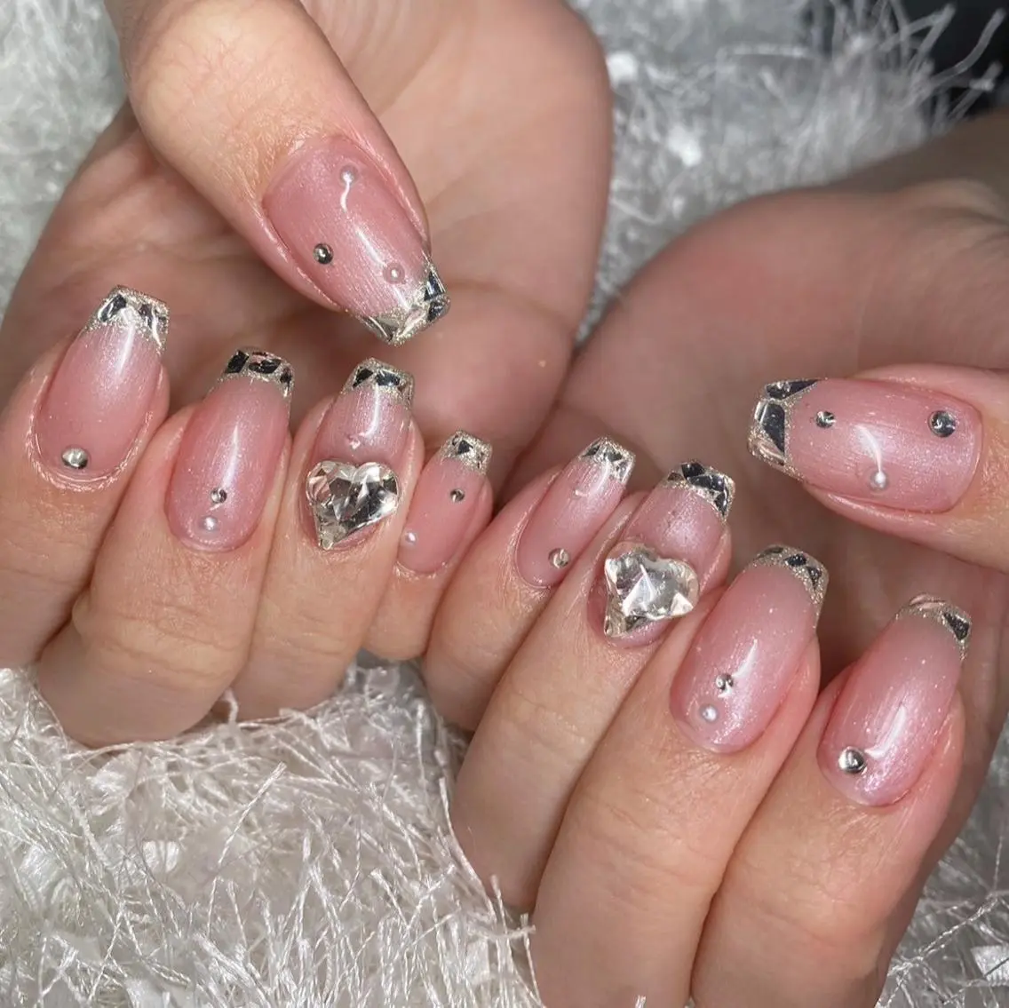 ネイル 長さ出し フレンチネイル ジェルネイル グラデーション 韓国ネイル ハンドネイル Nail&eye Belire 新宿のネイルデザイン