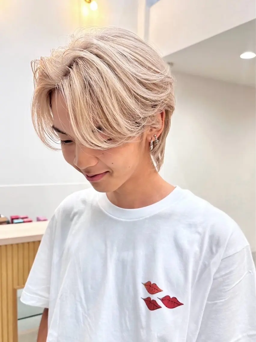 カラー ブリーチ 黒木 心温のヘアスタイル