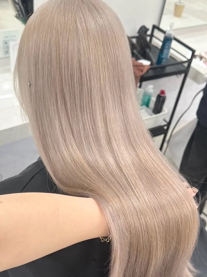 ロング ヘアカラー トリートメント はな ブリーチ ハイトーン/ 渋谷のヘアスタイル