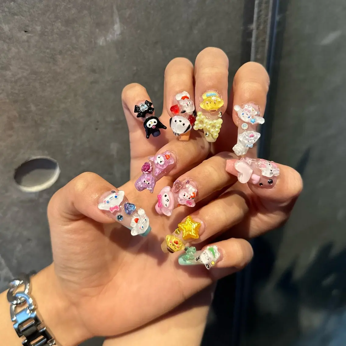 ネイル ロングネイル 持ち込み 🎀FLORANZ 🎀MIKAのネイルデザイン