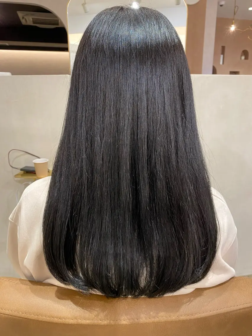 カラー カット ヘアカラー トリートメント モエカ -YUCCA-のヘアスタイル
