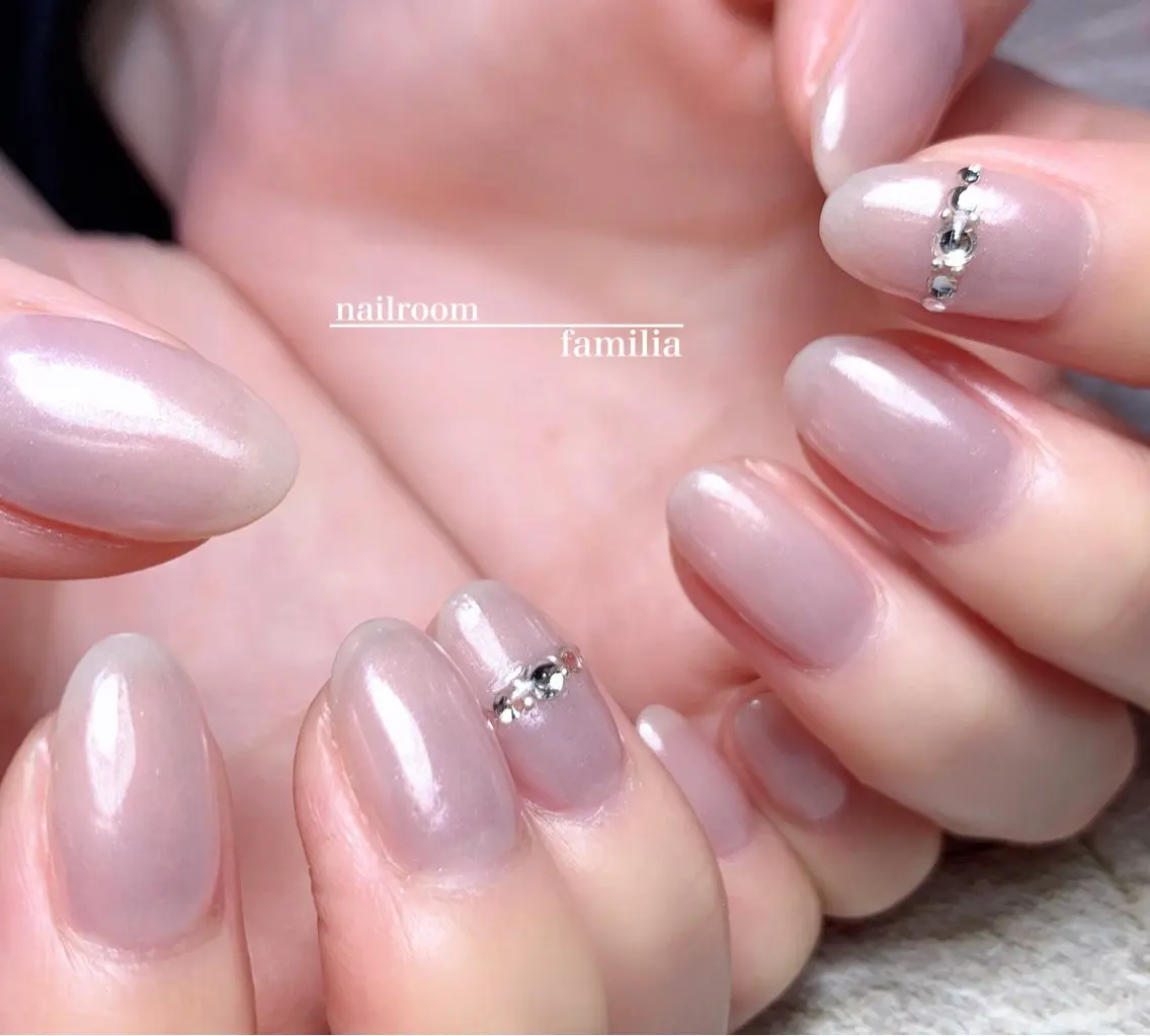 ネイル ハンドネイル -nailroom- familiaのネイルデザイン