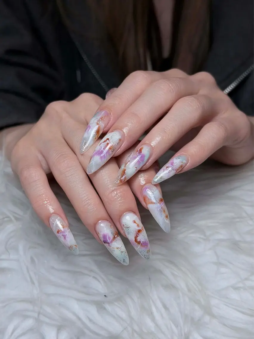 ネイル チークネイル ドット フレンチネイル グラデーション ハート ハンドネイル Julli NailStudioのネイルデザイン