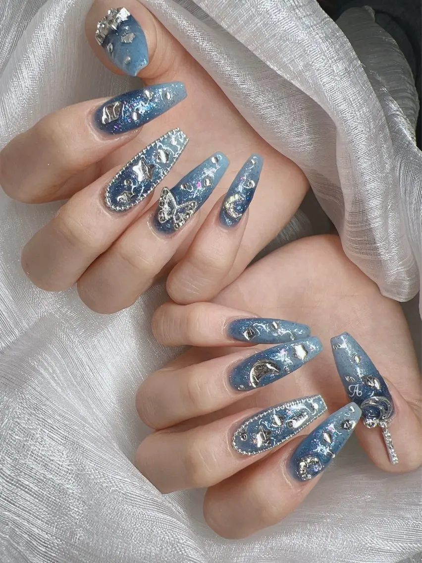 ネイル 長さ出し グラデーション キラキラネイル マグネットネイル ニュアンスネイル Lee Nails チップ長さだし専門店のネイルデザイン