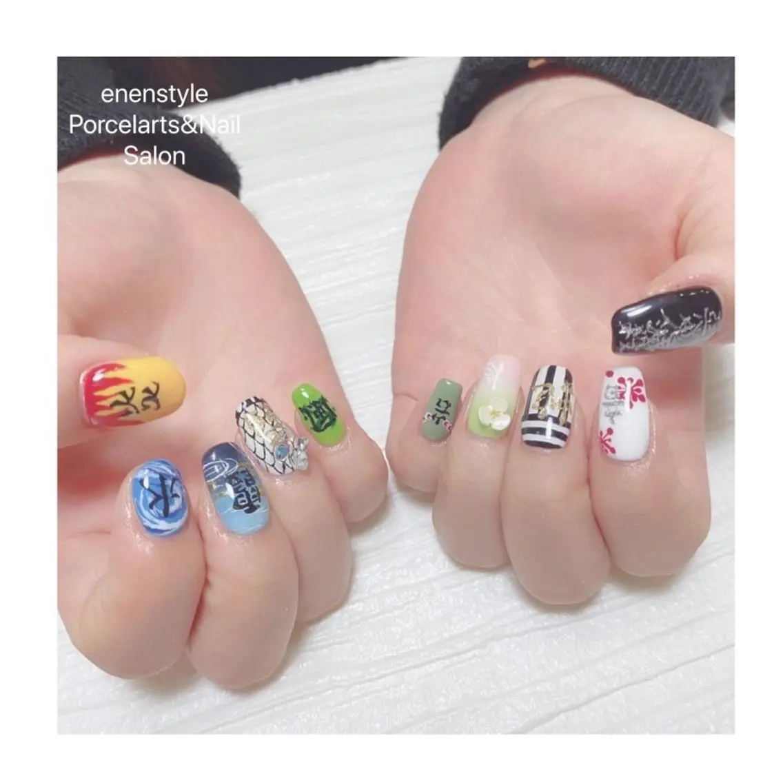 ミディアム ネイル 🐾enen style 🐾のネイルデザイン
