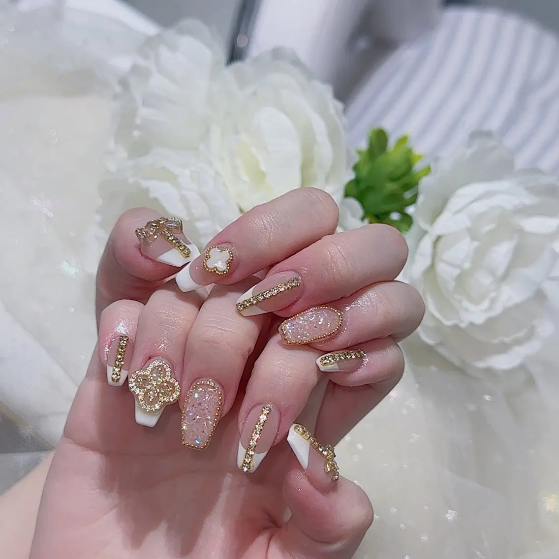 ネイル ハンドネイル Queens momoのネイルデザイン