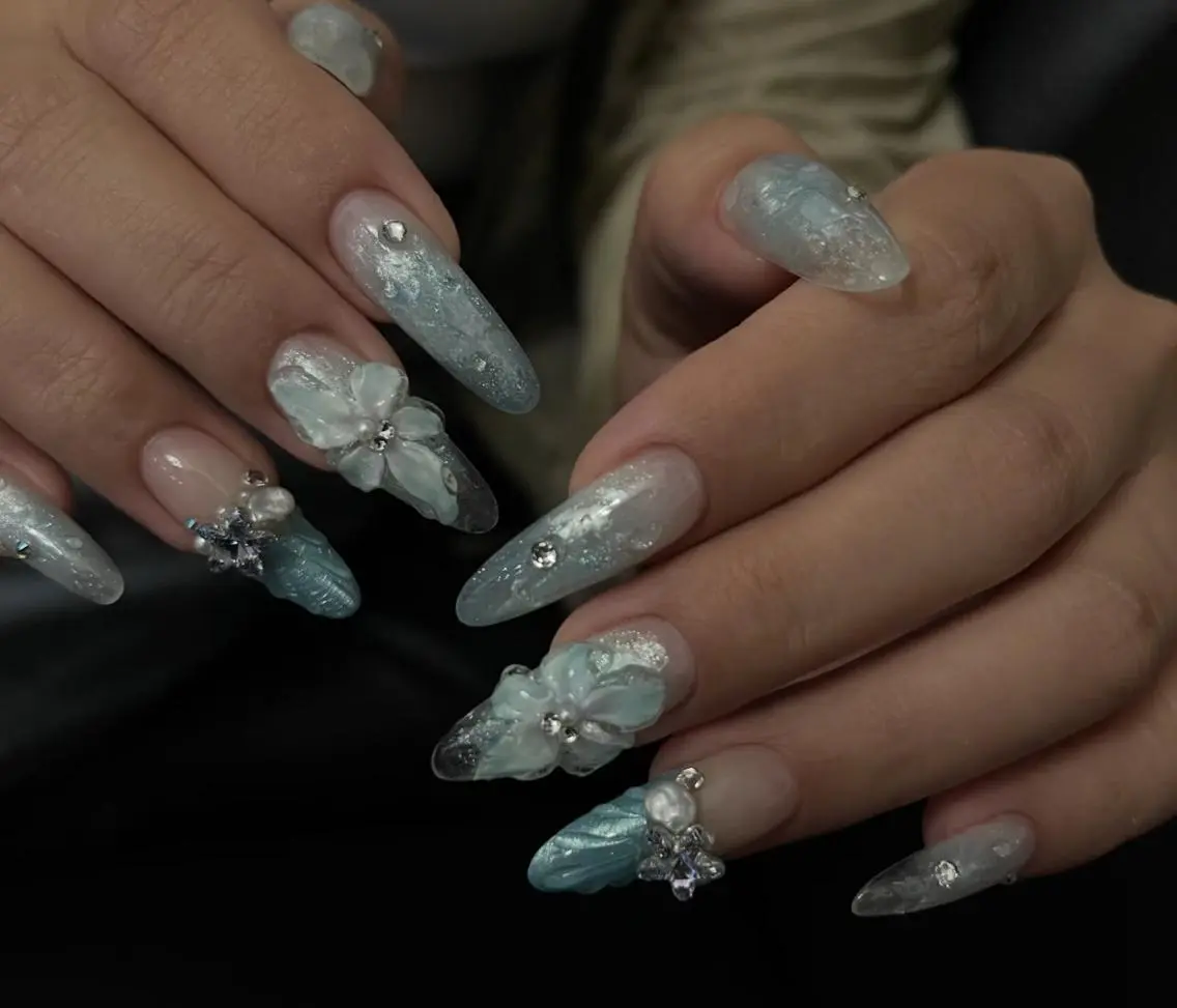 ネイル ハンドネイル ハンドケア 🍑 momo_nailのネイルデザイン
