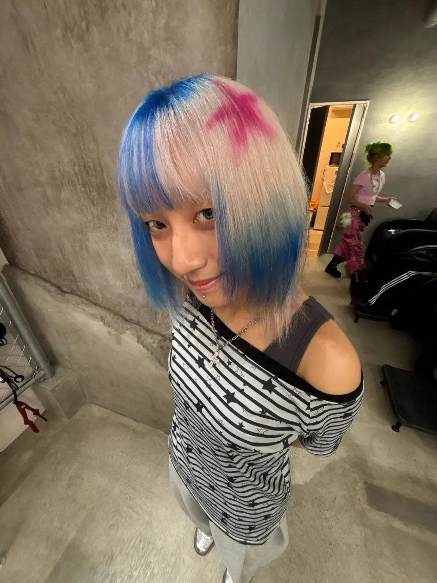 ミディアム カラー ヘアカラー デザインカラー /rioのヘアスタイル