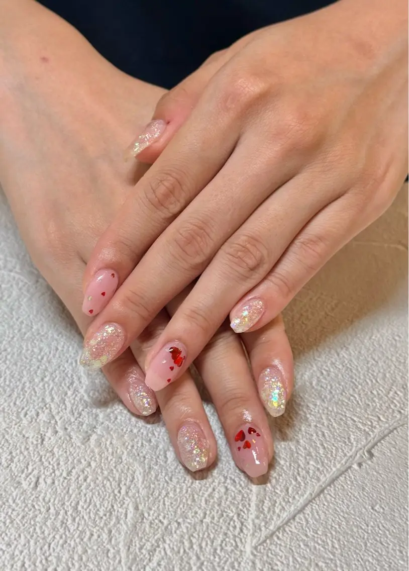ネイル ハート キラキラネイル シンプルネイル Nail Rea 🫧ayaka🫧のネイルデザイン