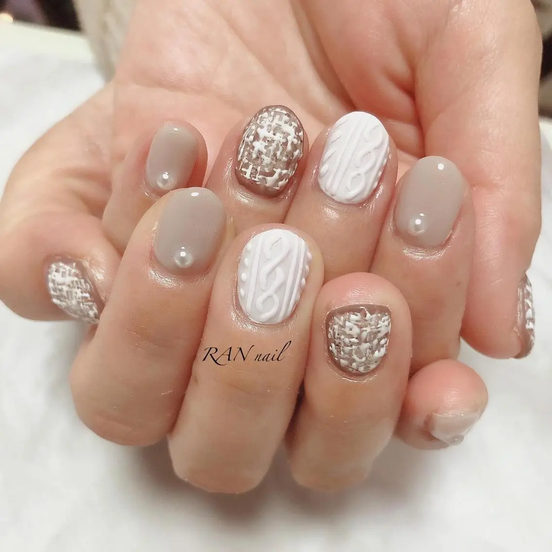 ネイル ブラウン ジェルネイル オフィスネイル シンプルネイル ツイードネイル ハンドネイル フットネイル RAN nailのネイルデザイン