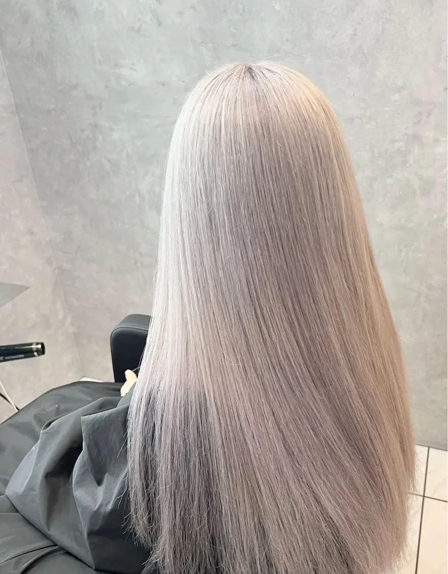 カラー SALOWIN栄 高須大貴のヘアスタイル
