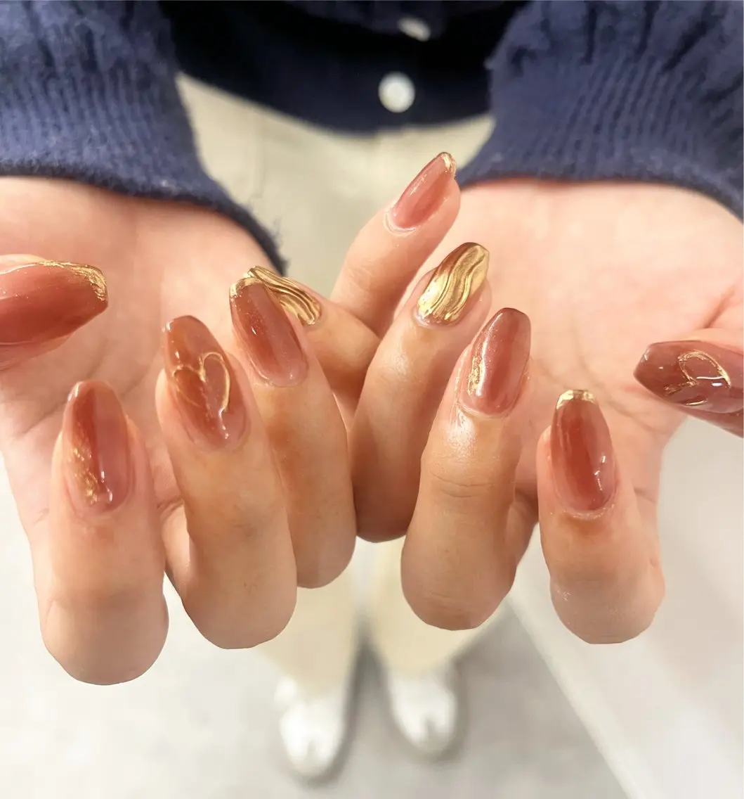 ネイル ミラーネイル nail* runa🌻のネイルデザイン