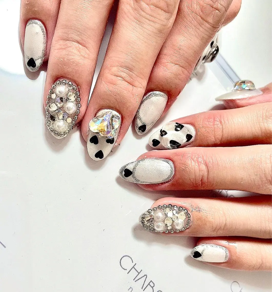 ネイル ハンドネイル 🌙🫧CHARME (RUKA)🦋🫧のネイルデザイン