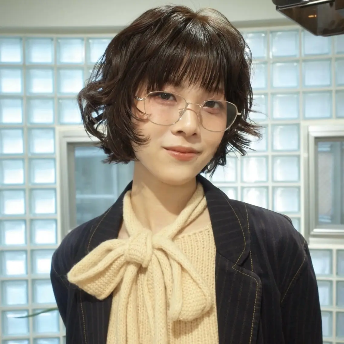 ショート ヘアアレンジ 顔周りカット ヘアセット 表参道 /ハイトーン SAKIのヘアスタイル