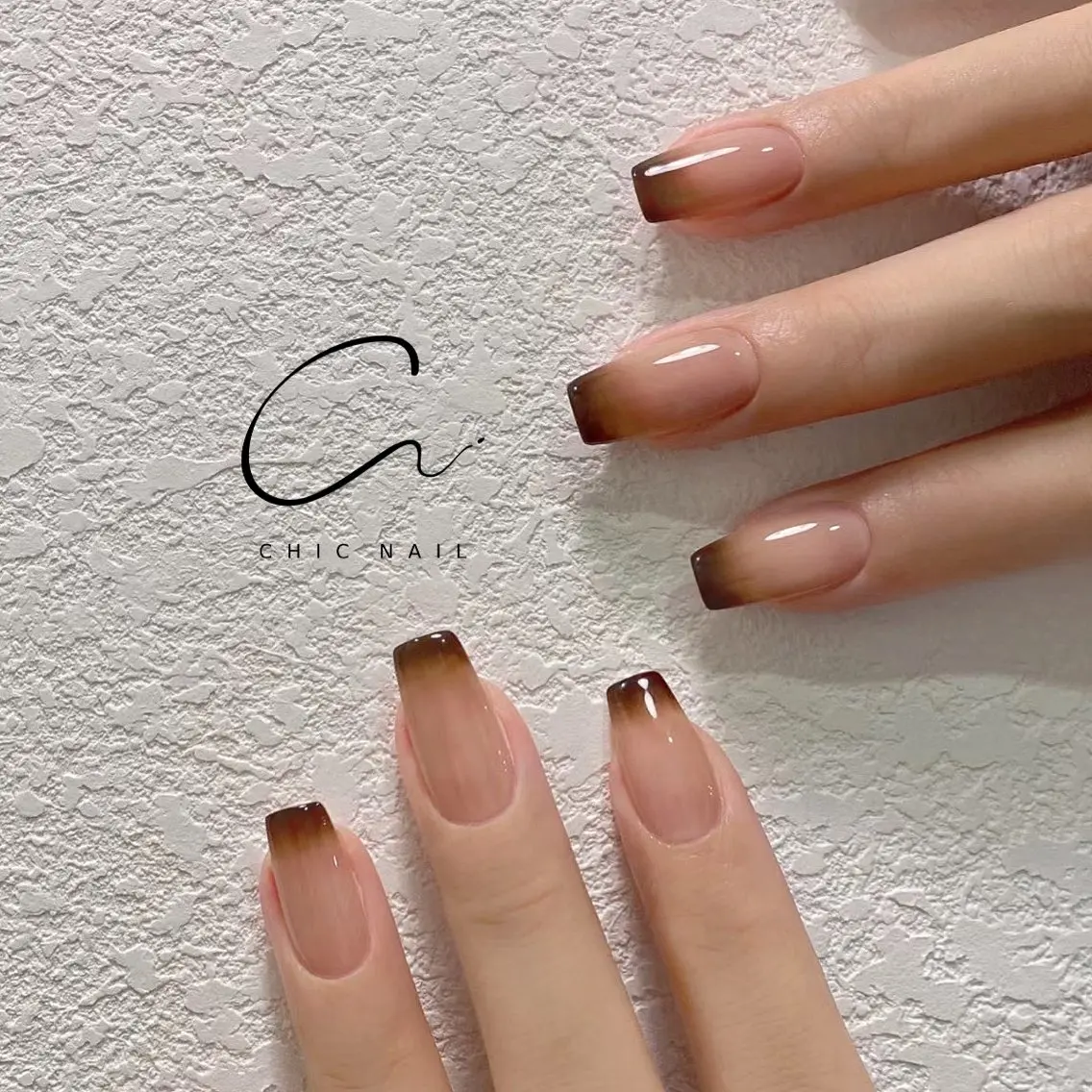 🧚🏻♀️当店推し★HAND🩵最先端カラーグラデーション🎀オフ・お爪の形整え・甘皮のお手入れ(ドライケア)込みの写真