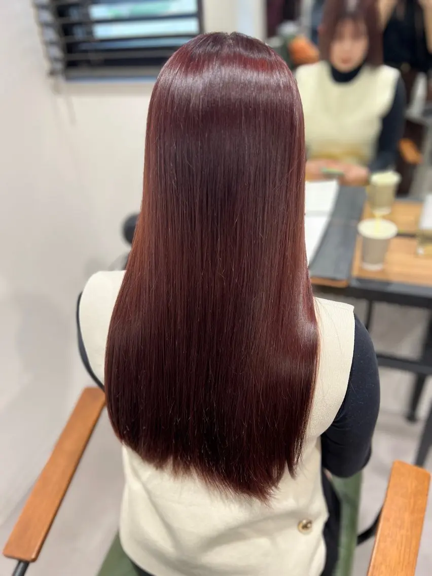 💎【平日限定‼️透明感抜群艶カラー】💎アディクシーカラー➕𝗔𝘂𝗷𝘂𝗮1STEPトリートメント🫧‪の写真
