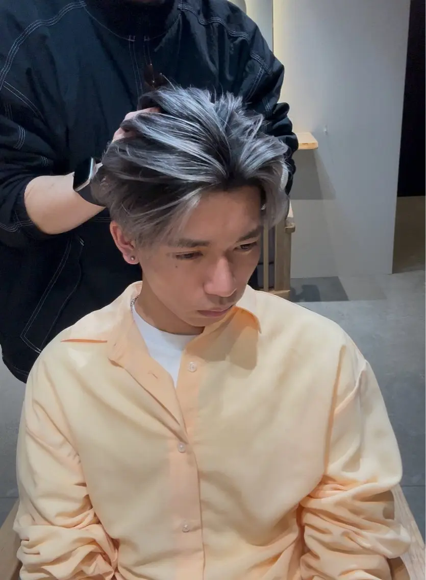 メンズ メンズバレイヤージュ CAMUE代表 Masaのヘアスタイル