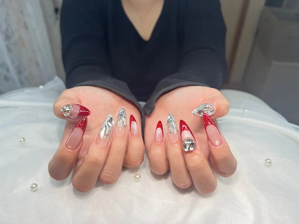 ネイル Ami Nailsのネイルデザイン