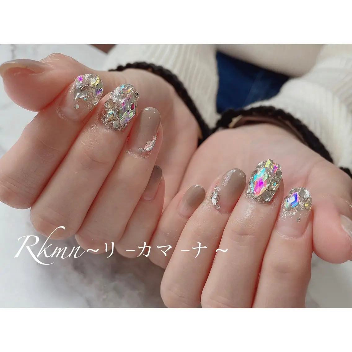 ネイル アートネイル グラデーション キラキラネイル 春ネイル ハンドネイル フットネイル ハンドケア Rkmn ~リ-カマ-ナ~のネイルデザイン