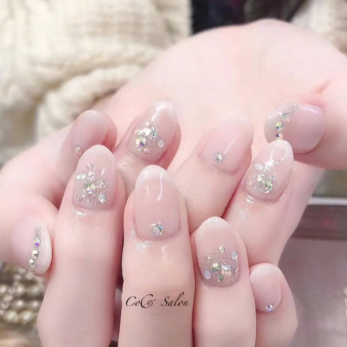 ネイル 長さ出し ジェルネイル ホログラムネイル キラキラネイル オフィスネイル CoCoSalon ネイル/まつ毛予約のネイルデザイン