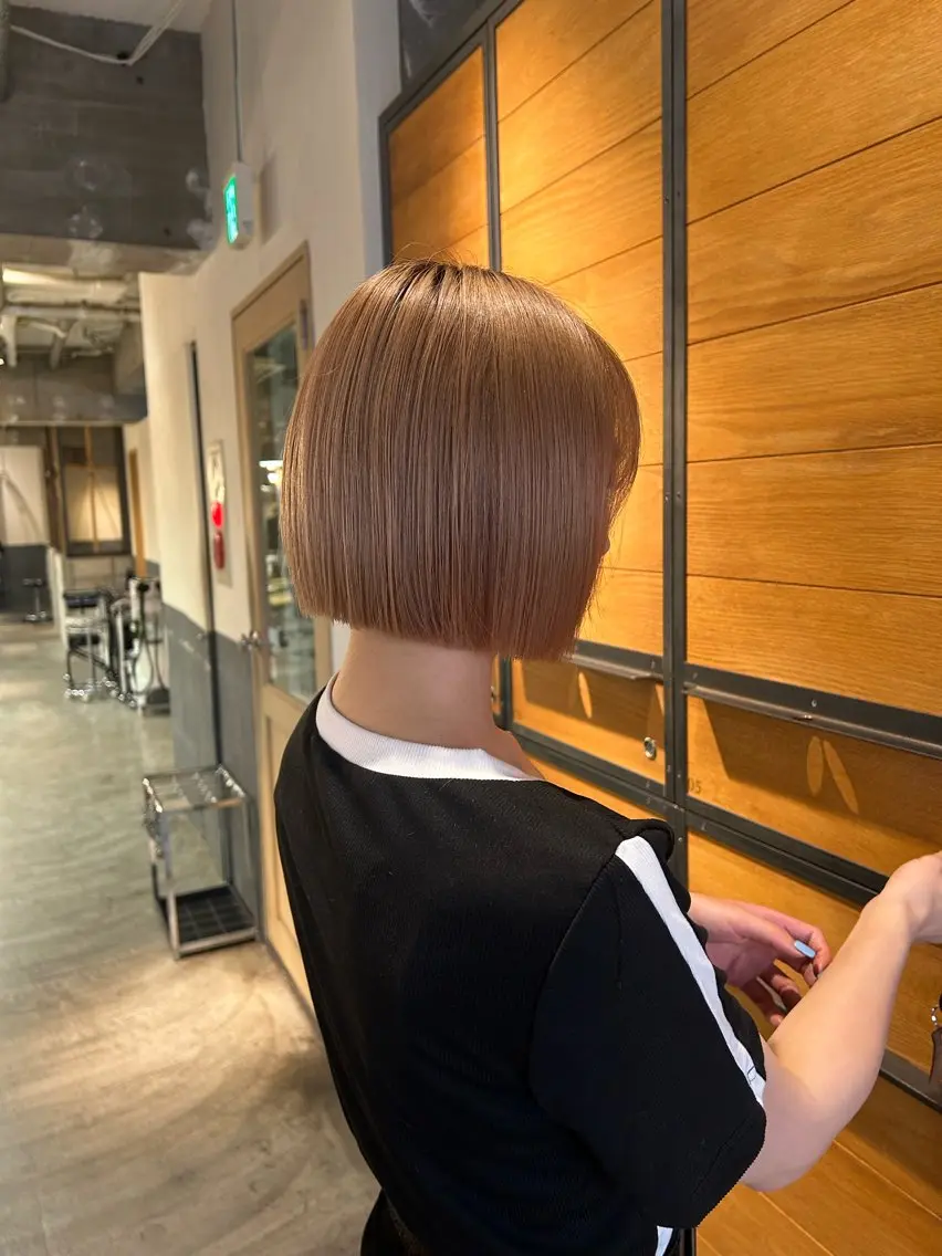 ショート カラー ハイトーンカラー ボブ カット ヘアカラー 海外レイヤー /NAGISAのヘアスタイル