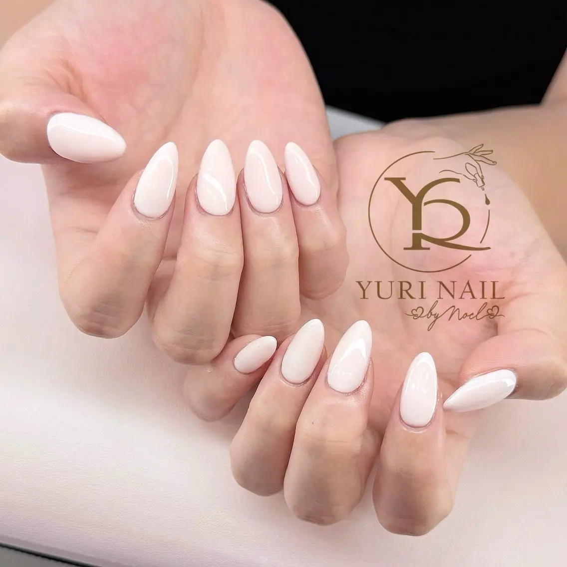 ネイル ハンドネイル フットネイル ハンドケア YURI Nail NARITAのネイルデザイン