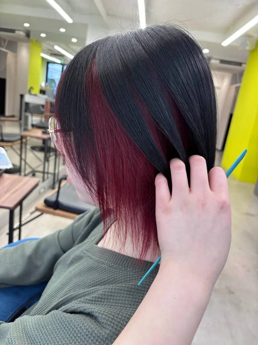 ミディアム カラー ヘアカラー 鈴木 ちさきのヘアスタイル