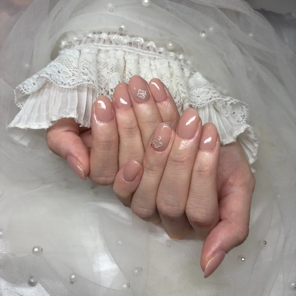 ネイル ワンカラーネイル シンプルネイル ハンドネイル sissy moeのネイルデザイン