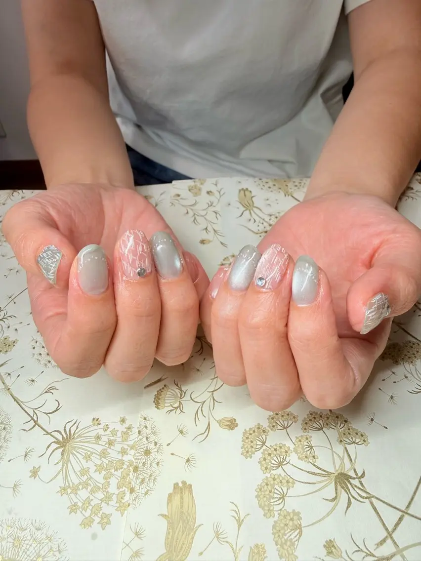 ネイル マグネットネイル 夏ネイル ハンドネイル miel nailのネイルデザイン