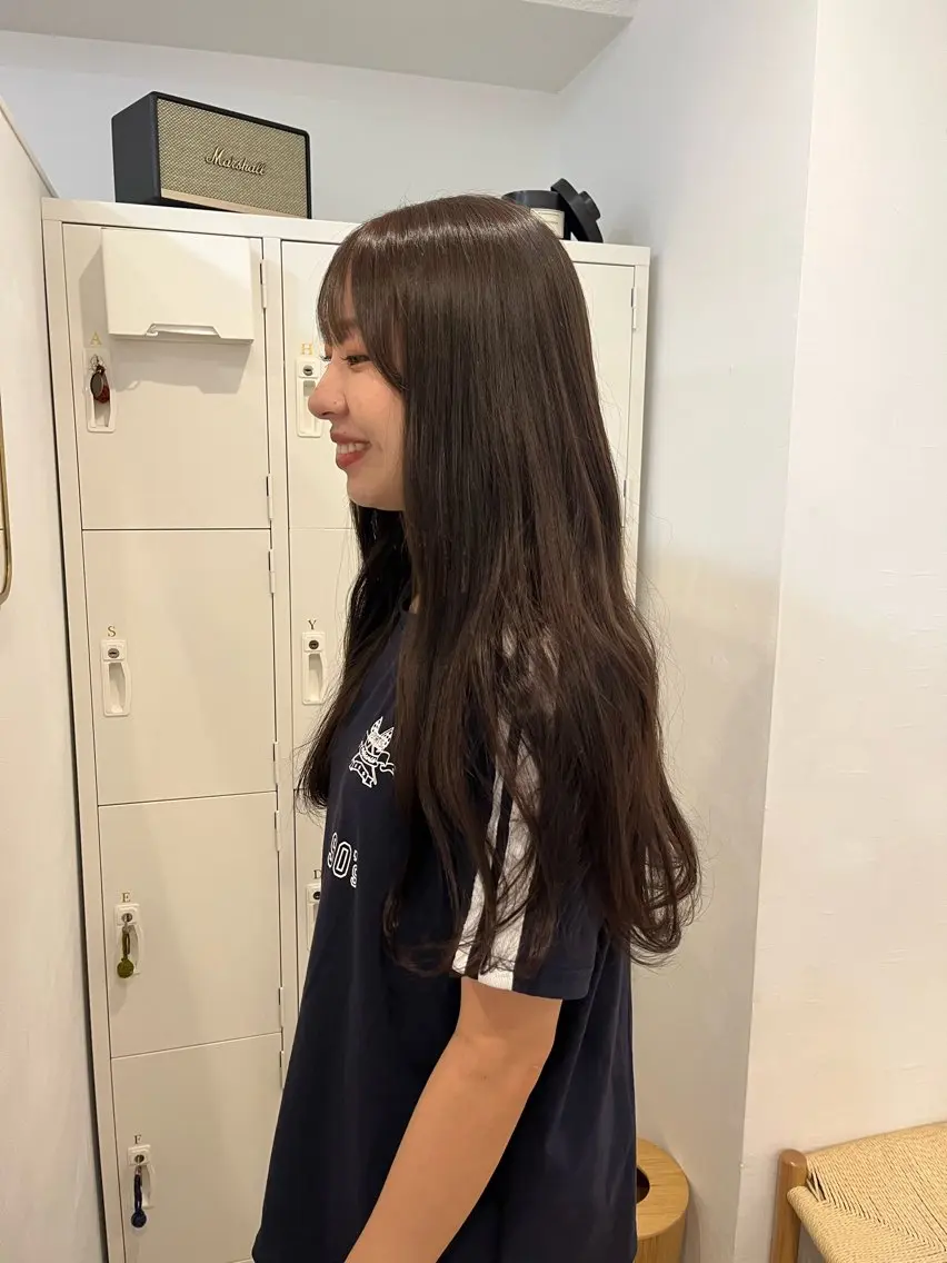 ロング カラー ブリーチ ダブルカラー ブリーチなしカラー ヘアカラー フクシママユ / 柔らかカラーのヘアスタイル