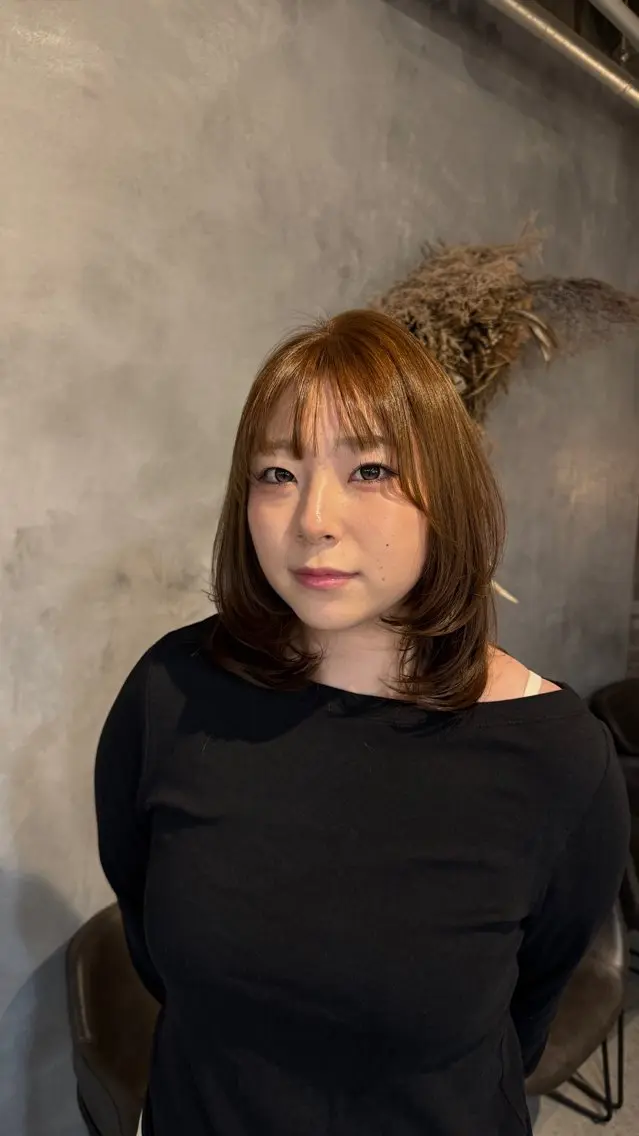 ミディアム カット みく💖レイヤー／海 外ヘア🇺🇸❤️のヘアスタイル