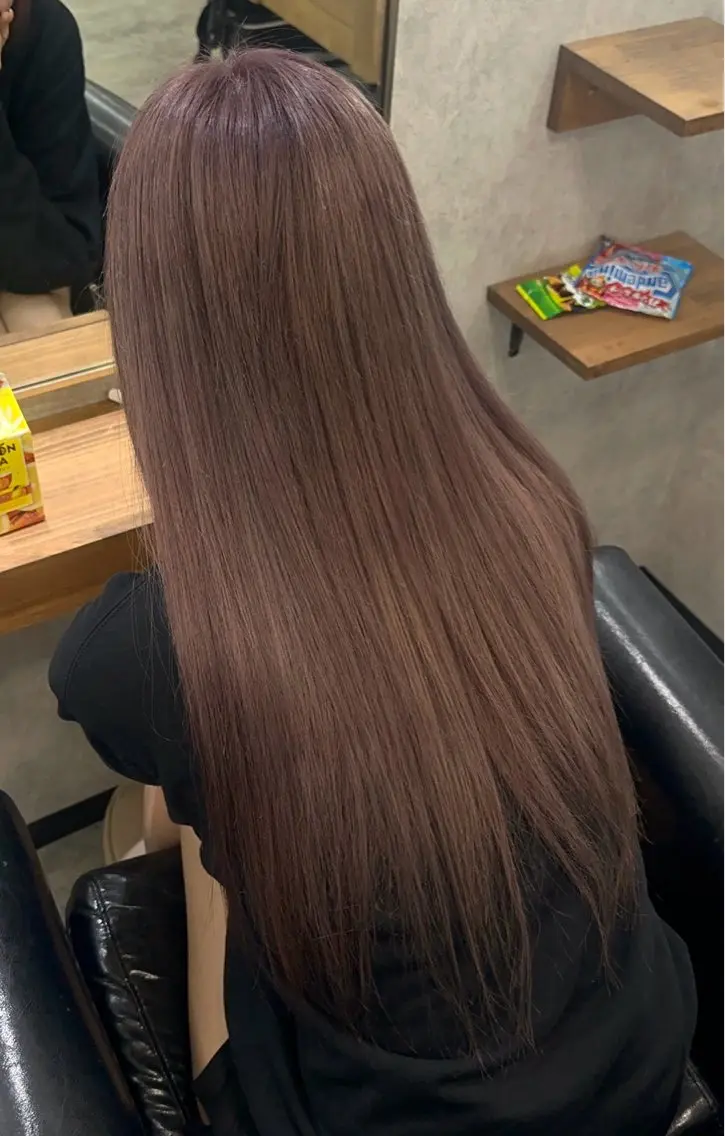 ロング MOURI CHISATOのヘアスタイル
