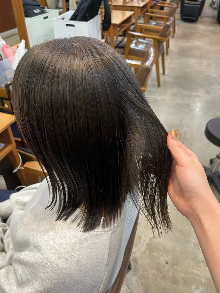 ミディアム カラー ヘアカラー トリートメント 🎀asumi/艶カ ラー/ボブ/ショートのヘアスタイル