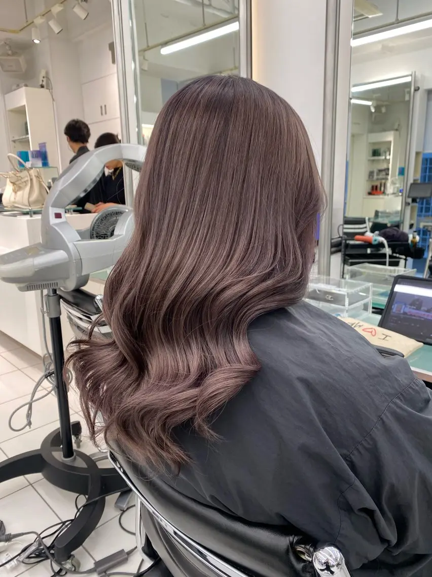 ロング カラー ブリーチ ブラウンカラー ピンクカラー ピンクブラウン 海外ヘア / Juanのヘアスタイル