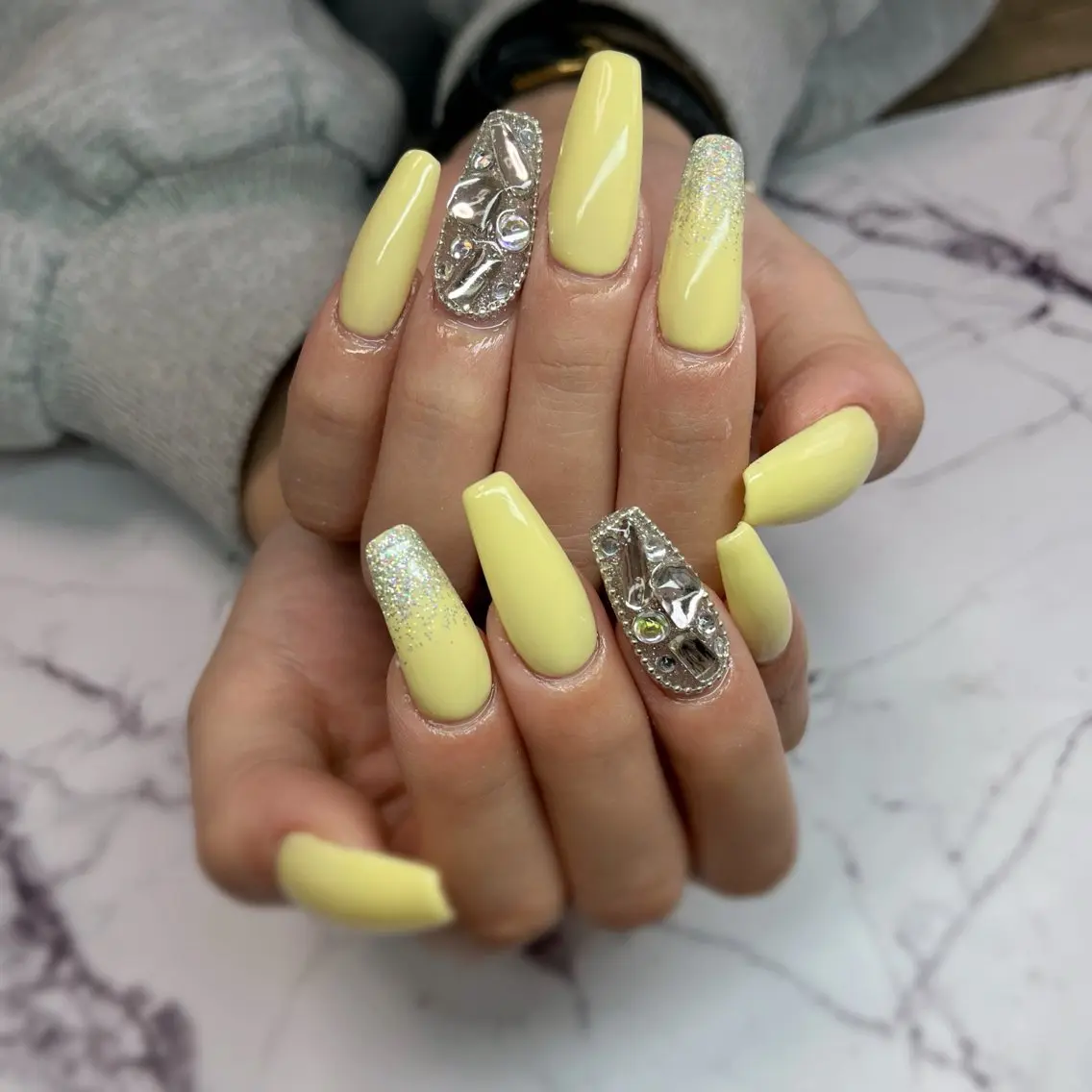 ネイル 長さ出し Yun nailのネイルデザイン