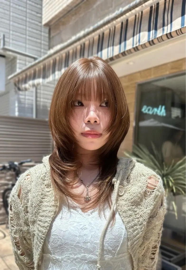 ミディアム カット ヘアカラー トリートメント 🎀LUNA🎀 レイヤーカット/艶髪のヘアスタイル